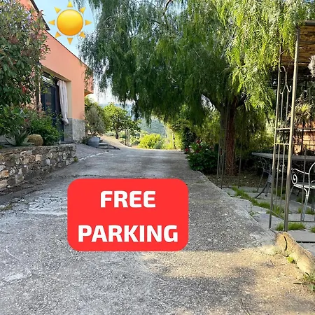 アパート Host4u - Olivo Al Mare, Splendido Al Piano Terra Con Area Esterna E Parcheggio Auto A Dolcedo, 10 Minuti In Auto Dal Mare